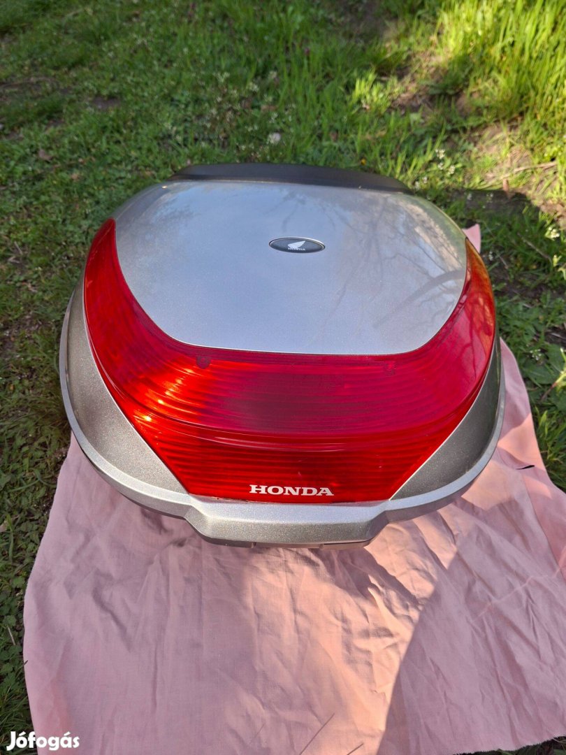 Honda Swing csomagtartó 150 es