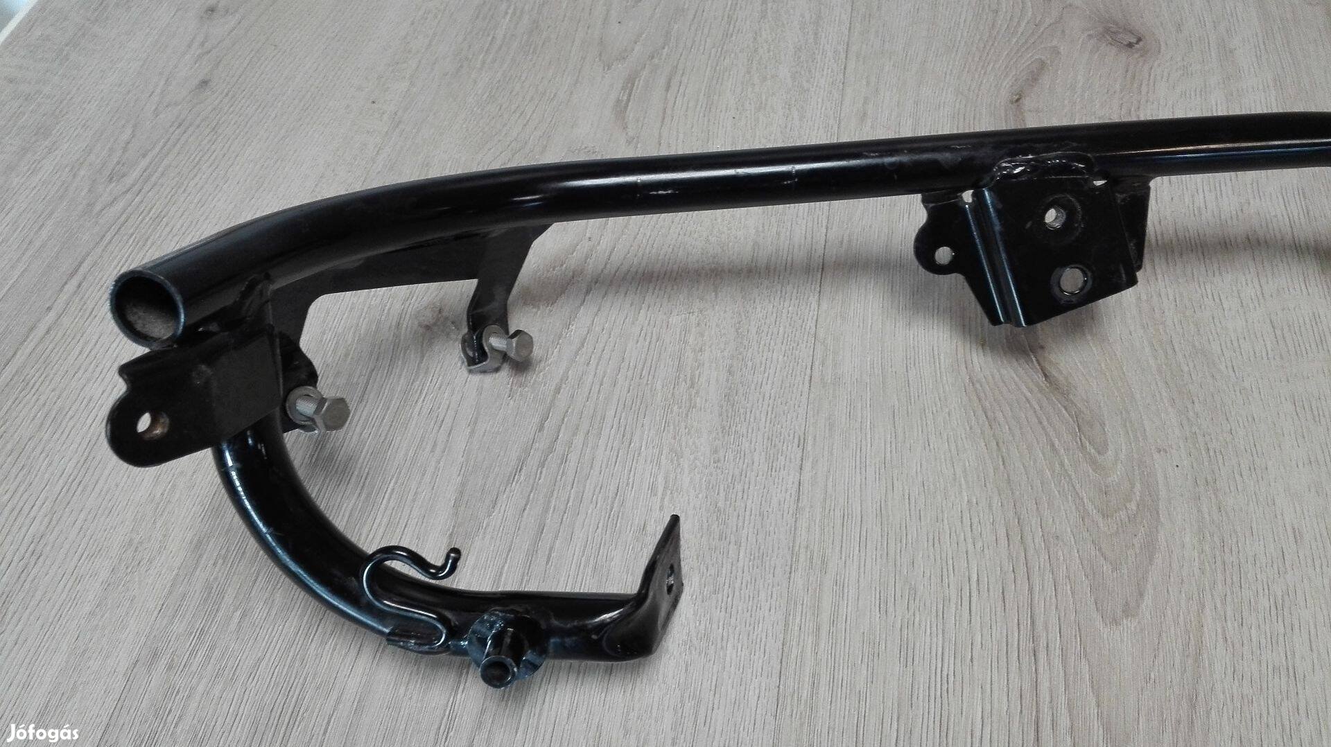Honda Swt 600 14' lábtartó keret 2052