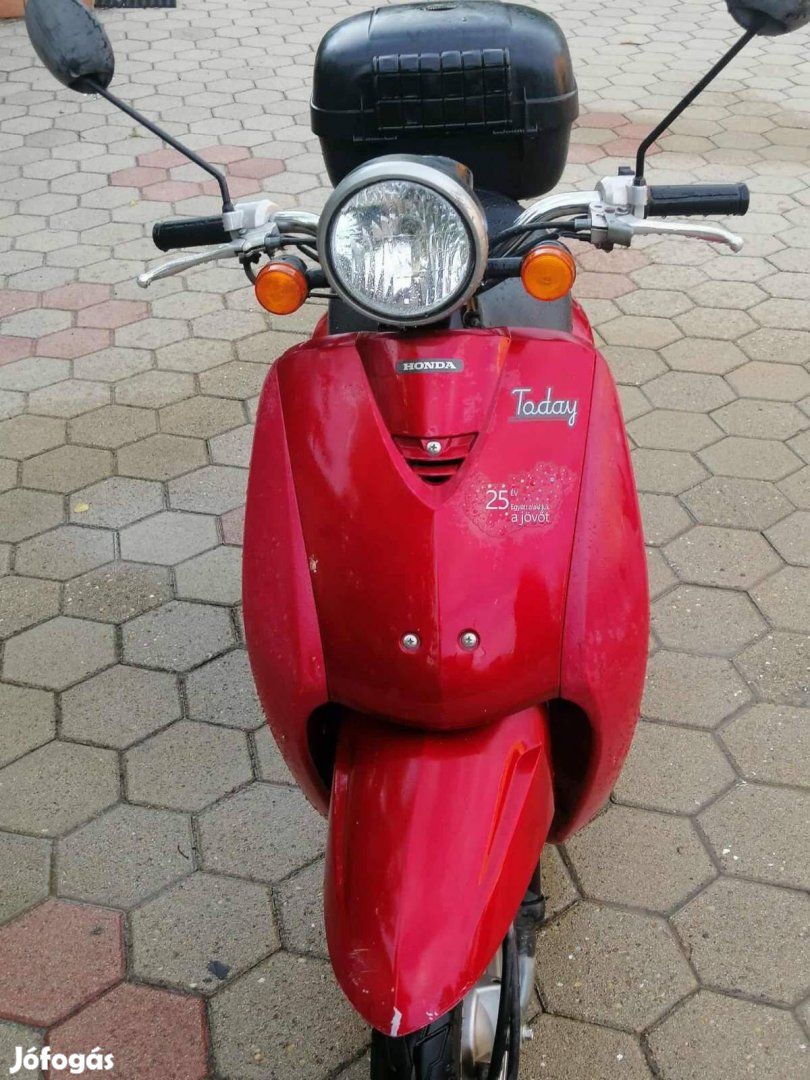 Honda Today robogó 4T