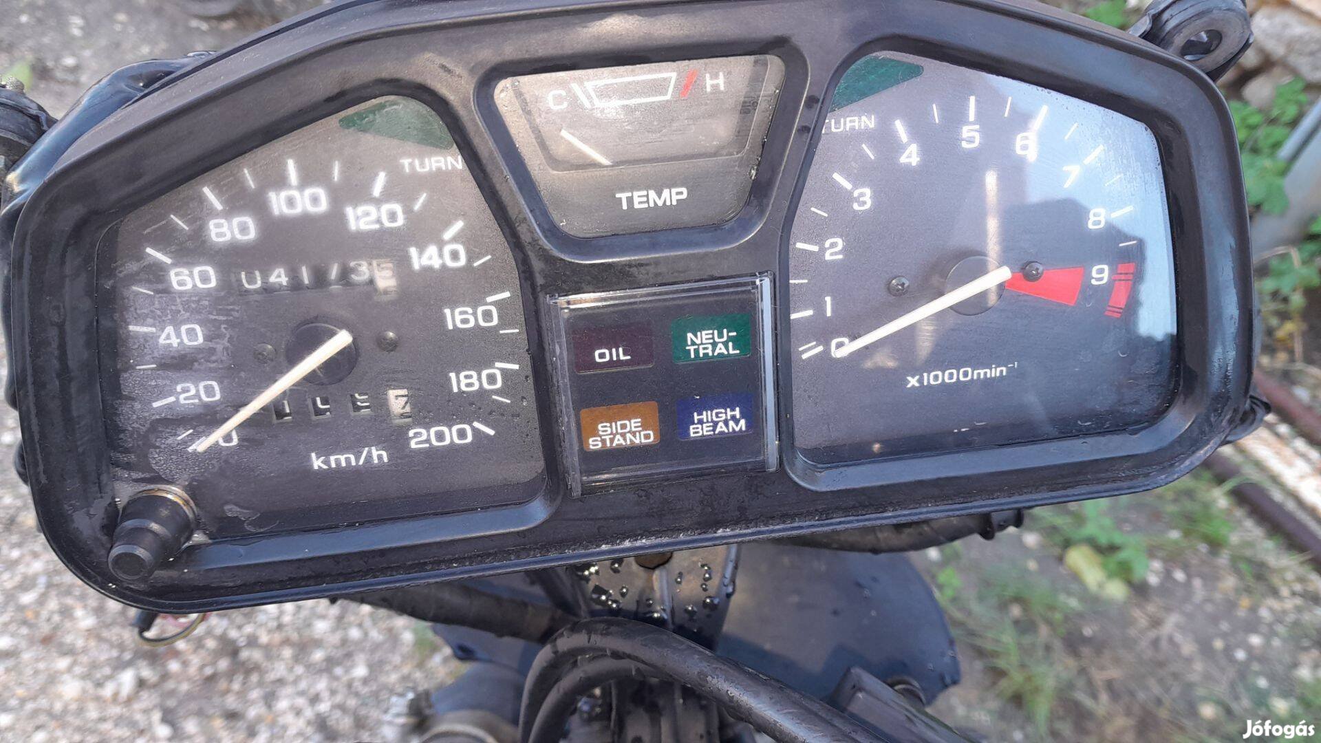 Honda Transalp 600 alkatrész km