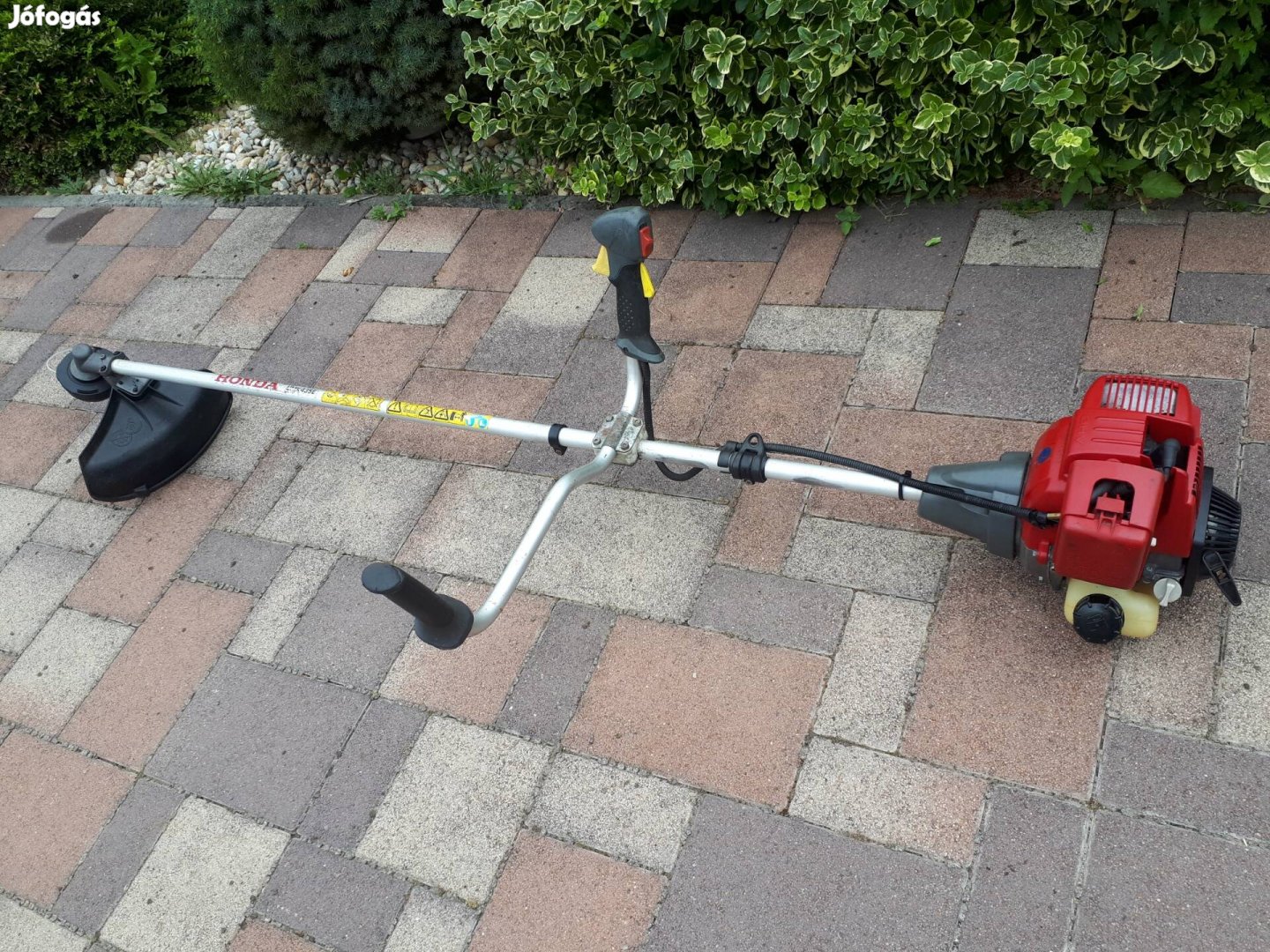 Honda Umk 435 bozótvágó fűkasza szép állapotban 2sz