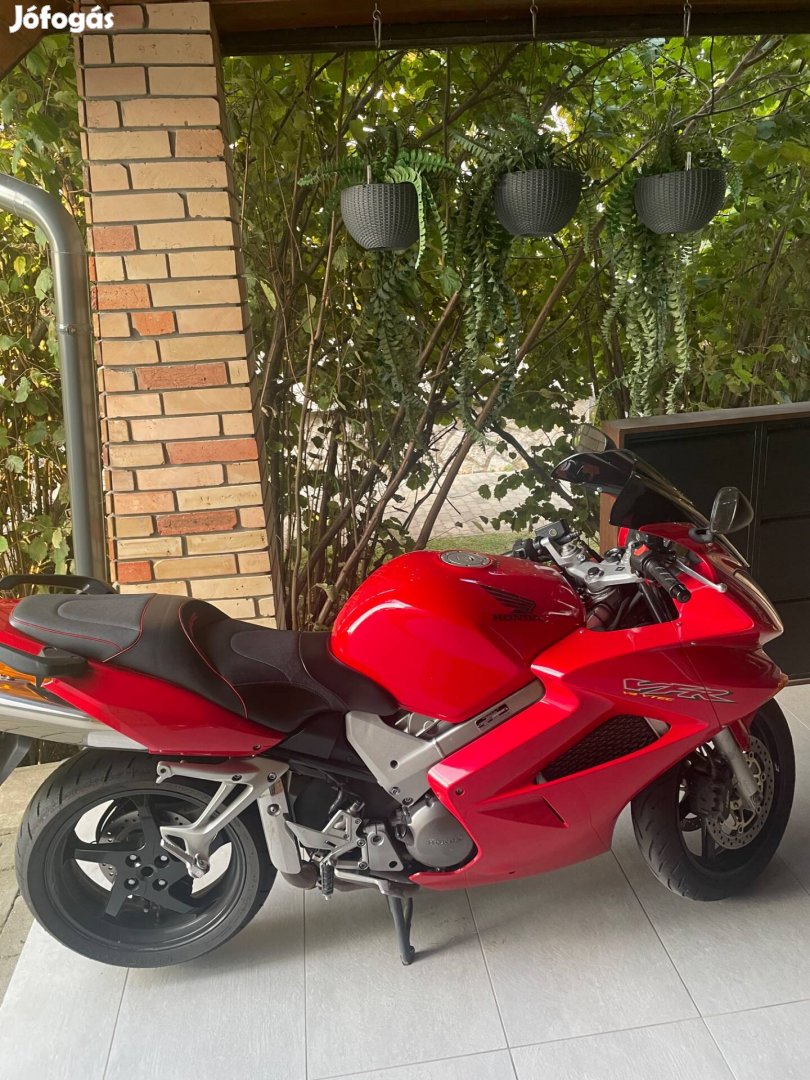 Honda VFR 800