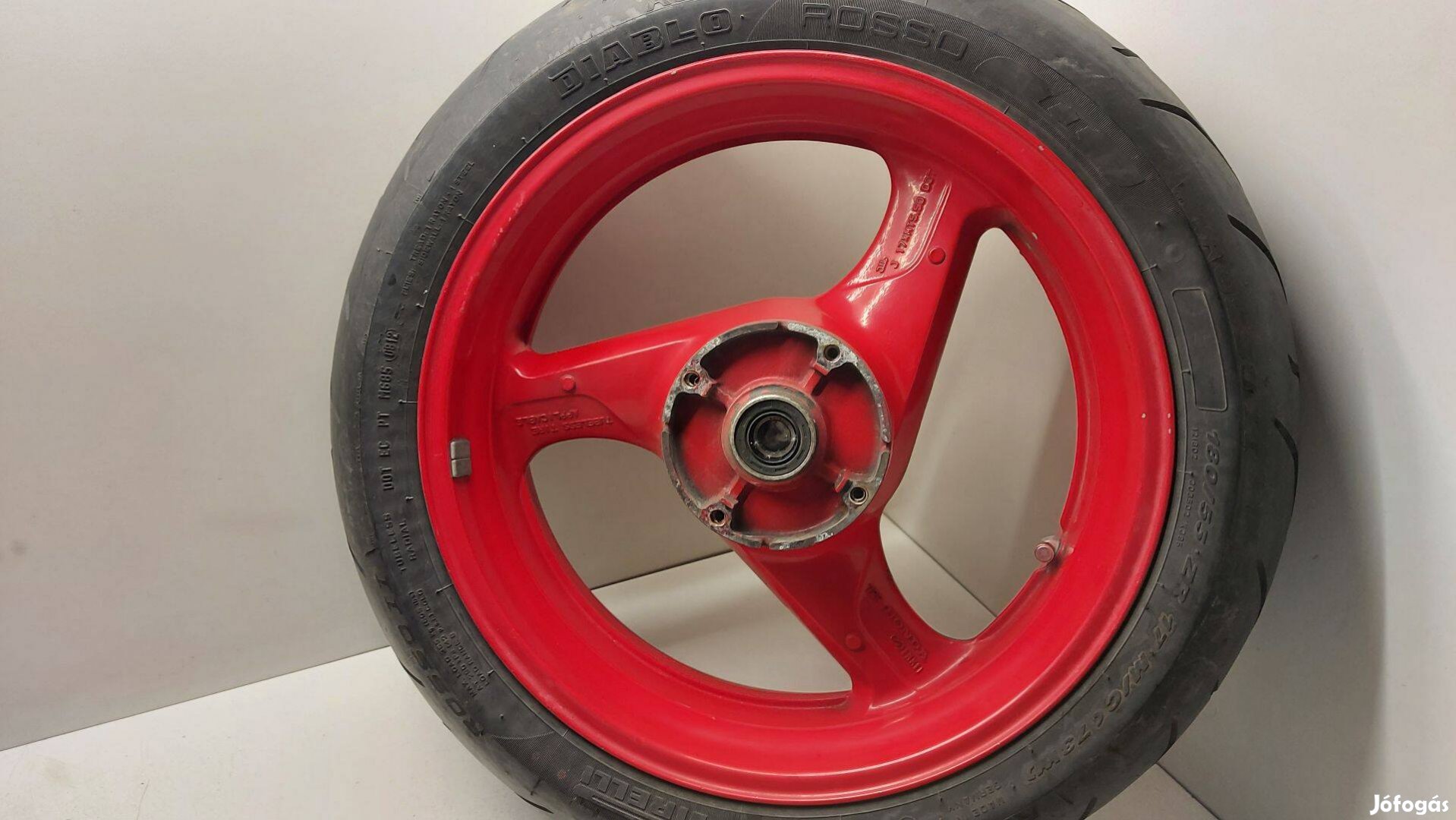 Honda VTR 1000 F (1997) hátsó felni
