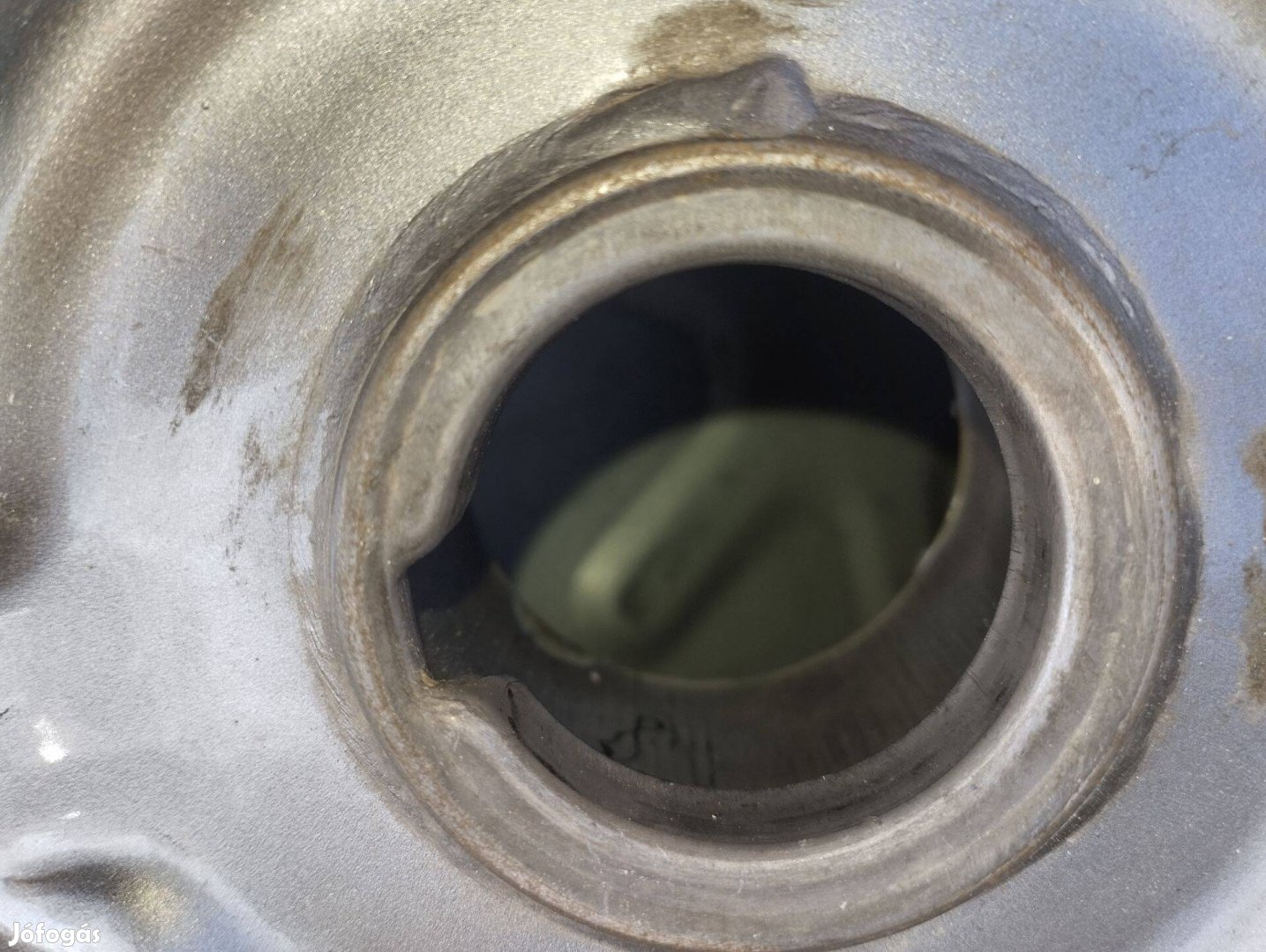 Honda Varadero 125 tank