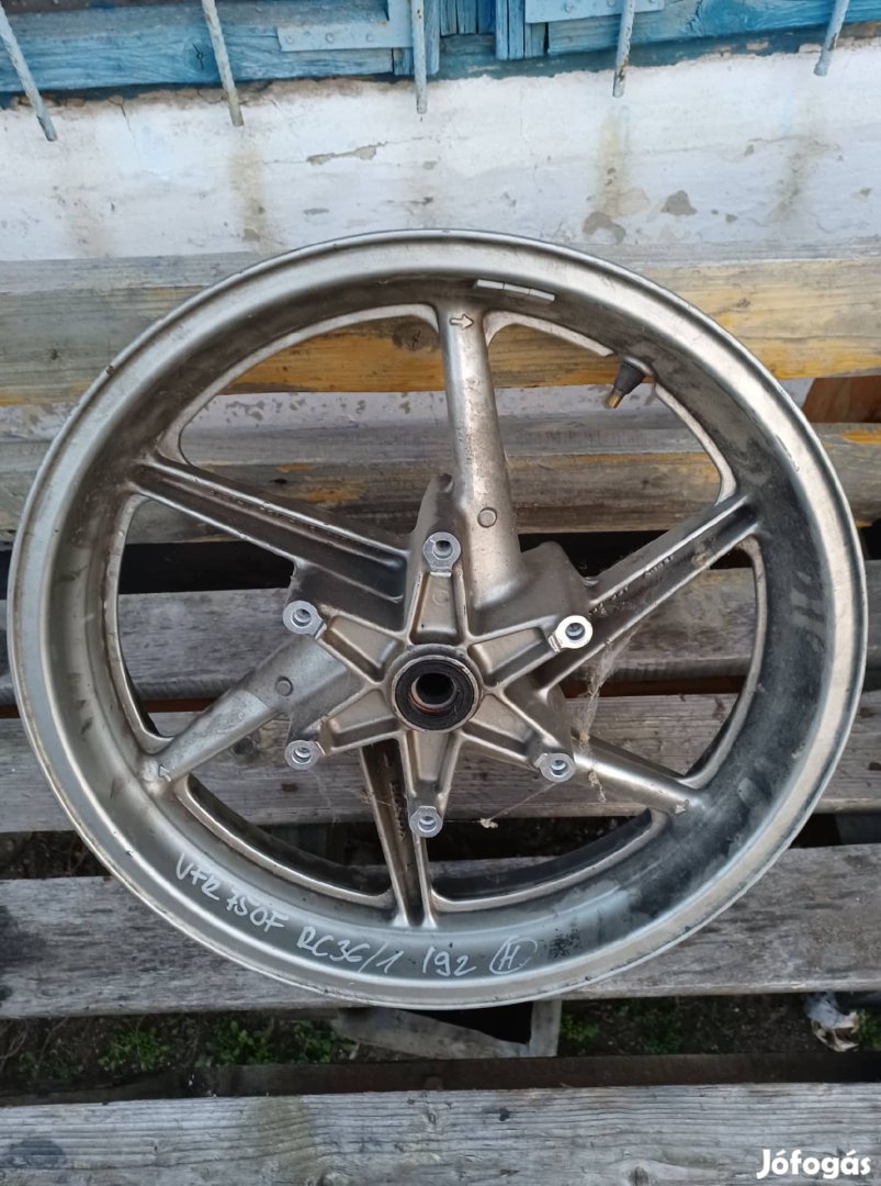 Honda Vfr 750 Rc36 első felni