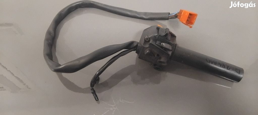 Honda Vfr 800 Fi Gáz szekció, jobbos kapcsolóval