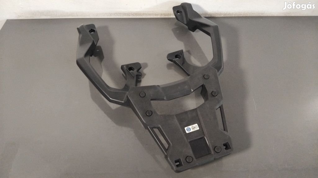 Honda X ADV 750 - Kapaszkodó és doboztartó