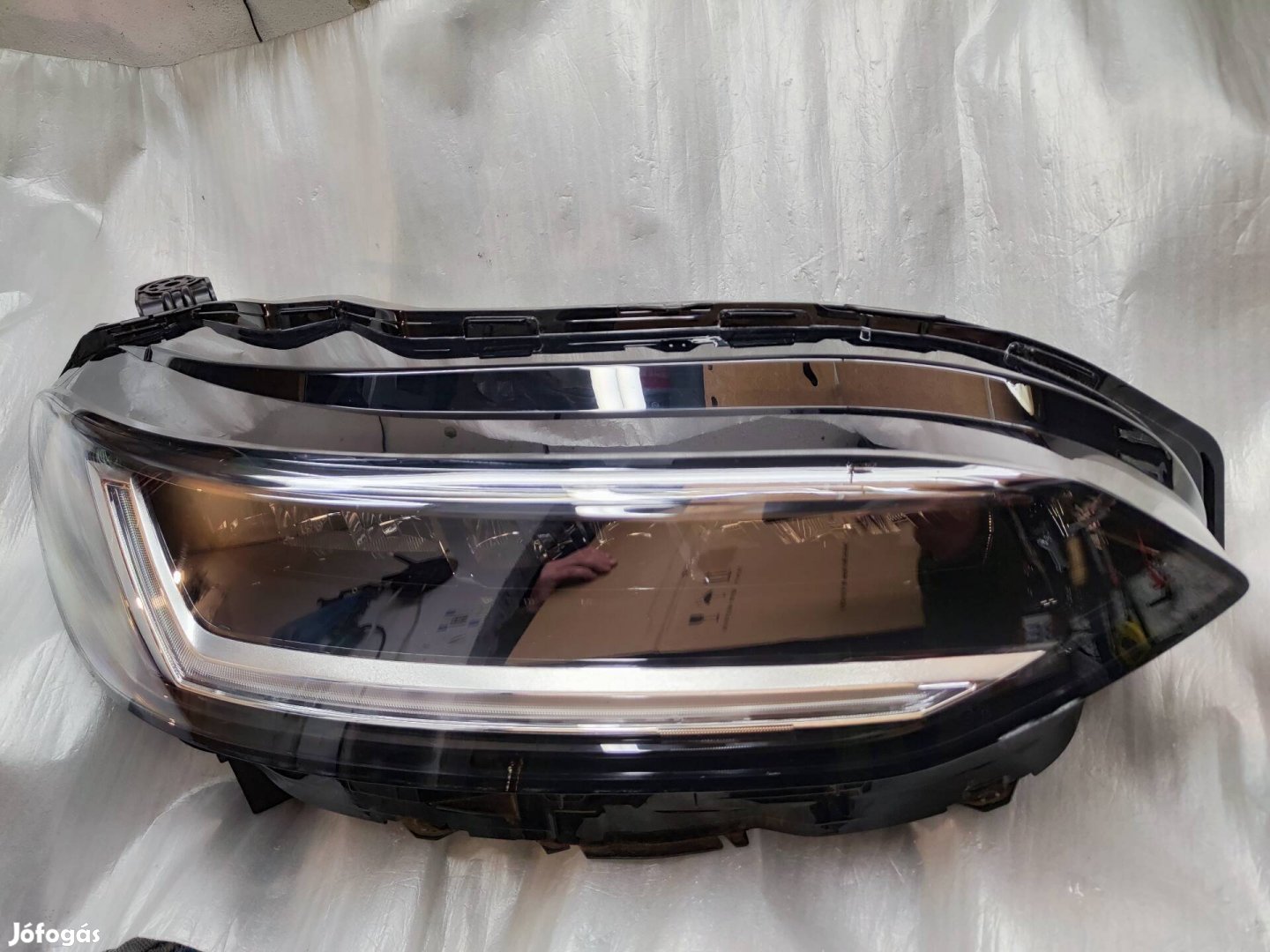 Honda ZR-V jobb LED fényszóró 331003V0H12