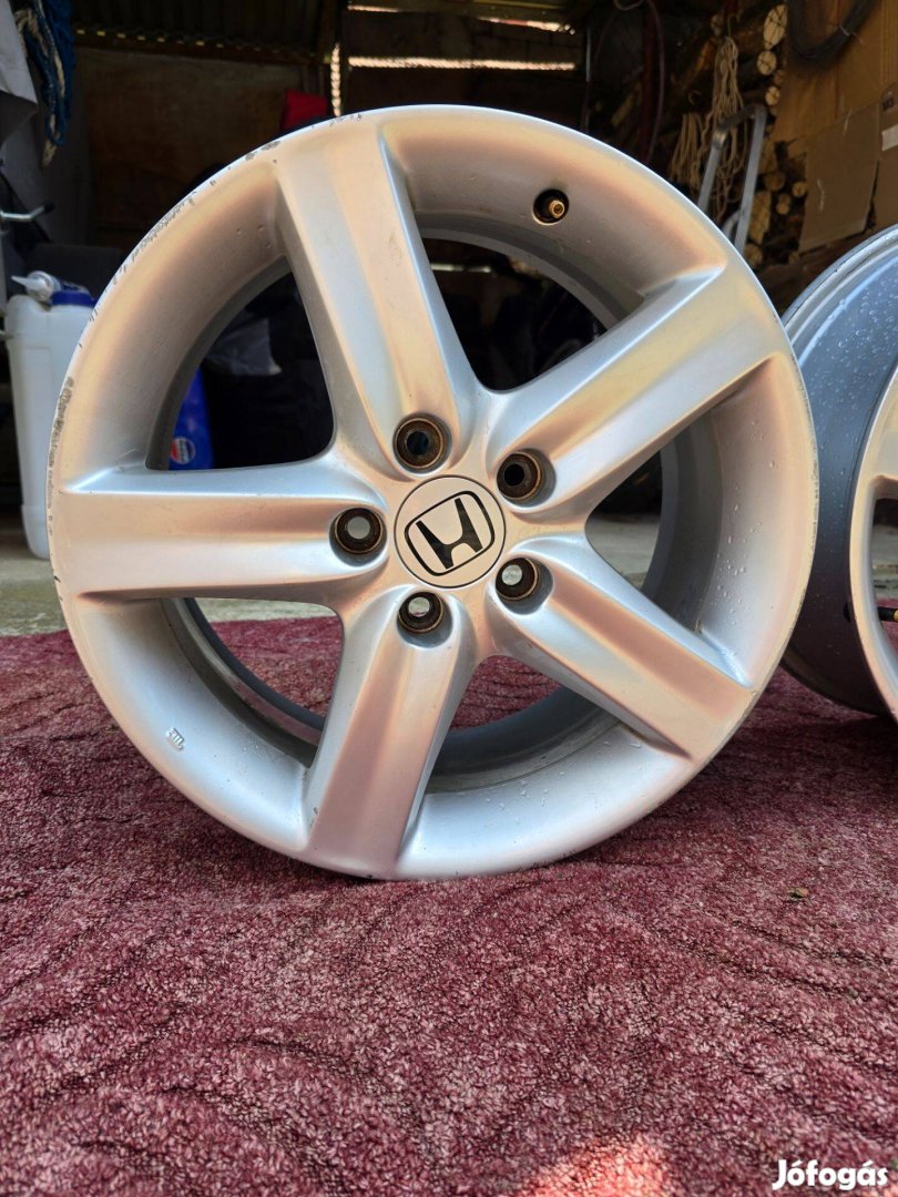 Honda alufelni 17, 5x114.3 et55. szett!