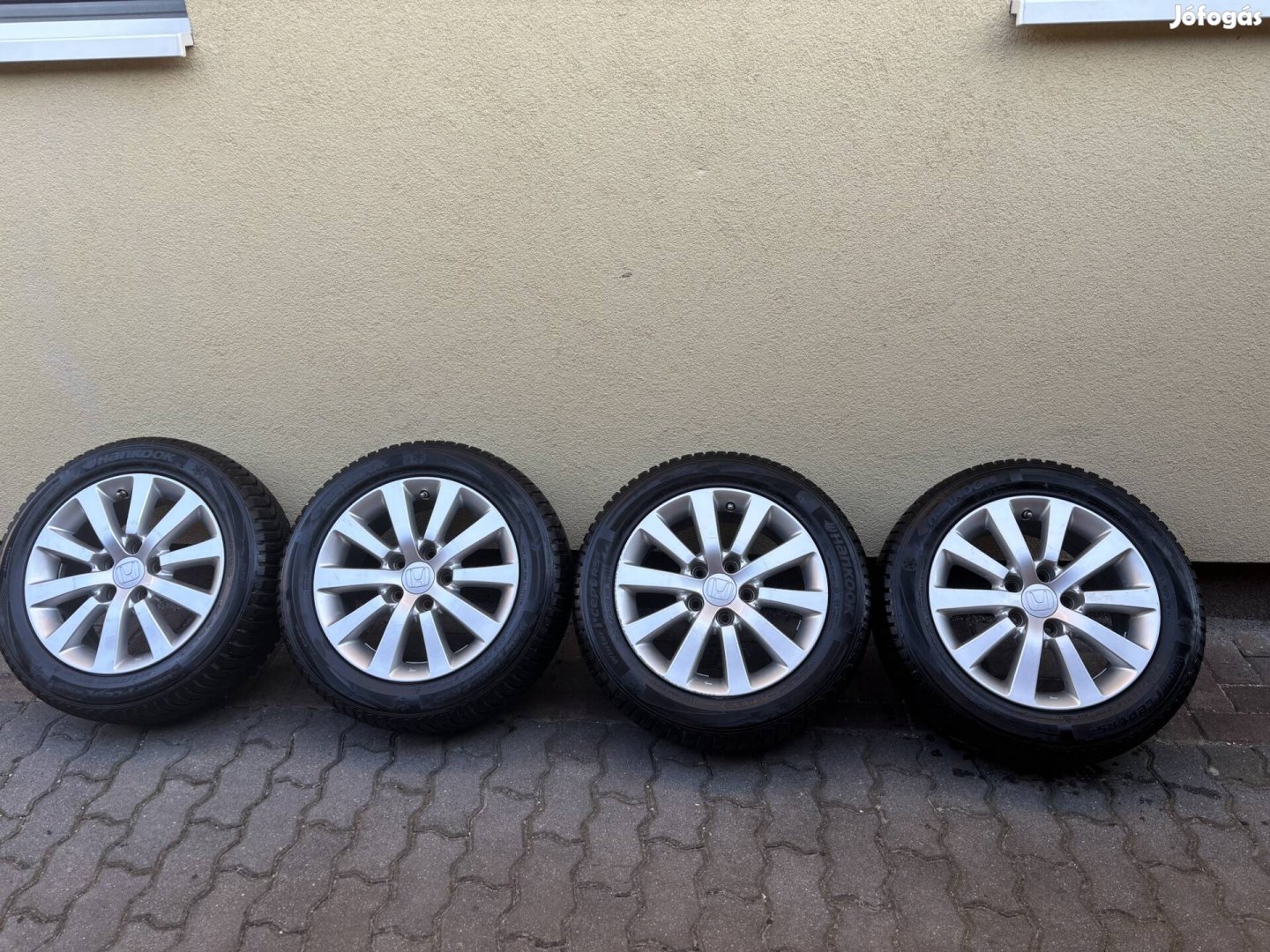 Honda alufelni téligumival 5x114,3 R16