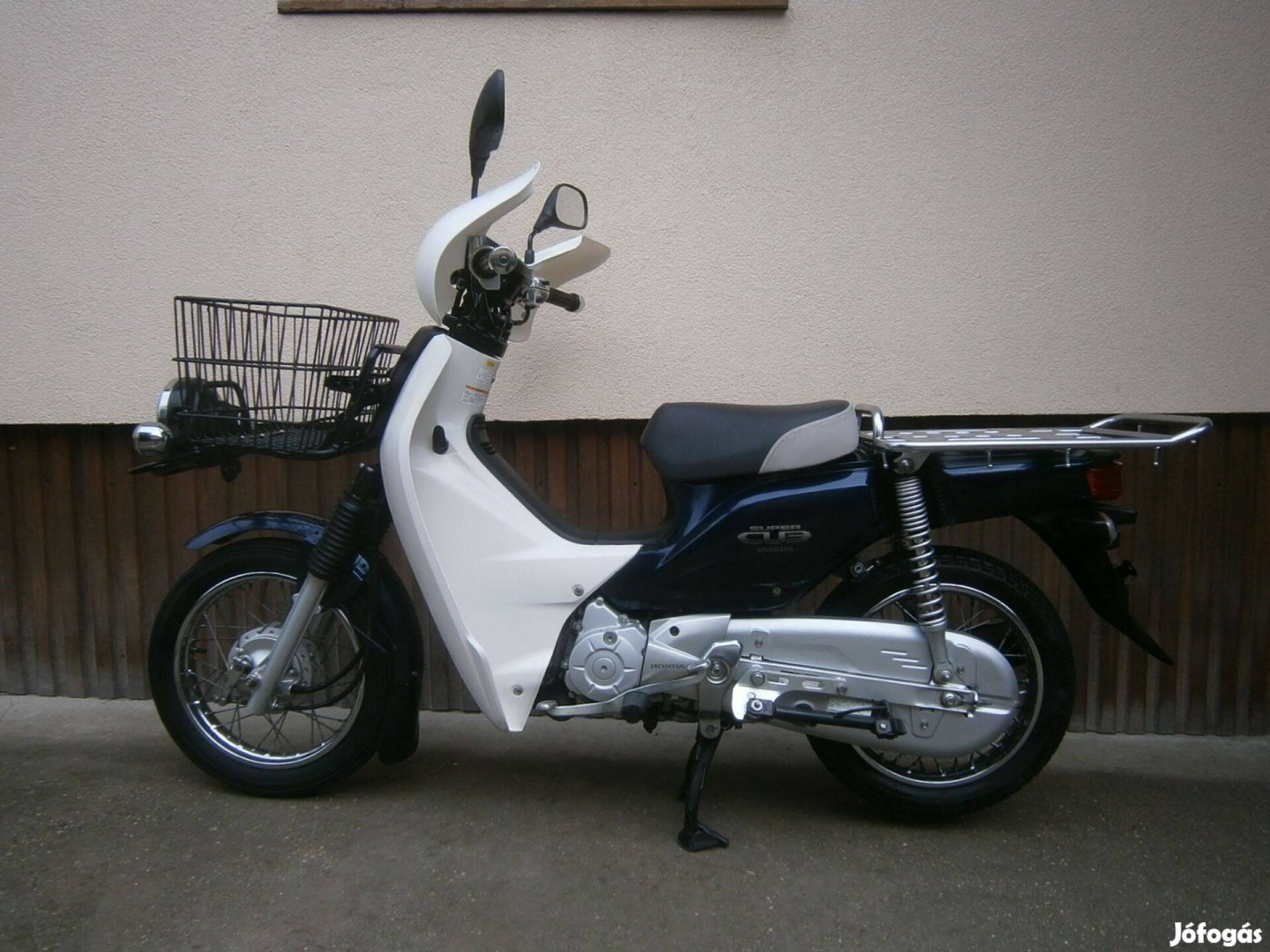 Honda c 50 cub önindítós 4 sebességes gyári megkímélt Áll házhoz is