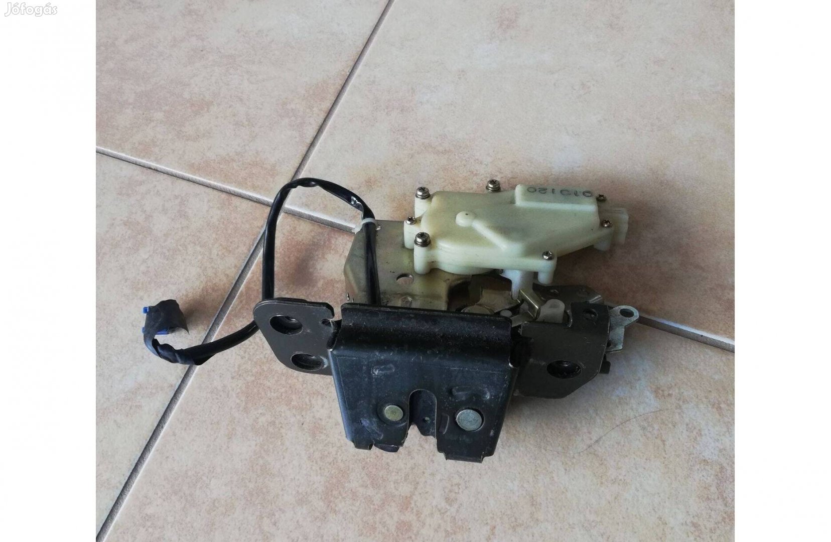 Honda civic 7 gen. csomagtartó zár