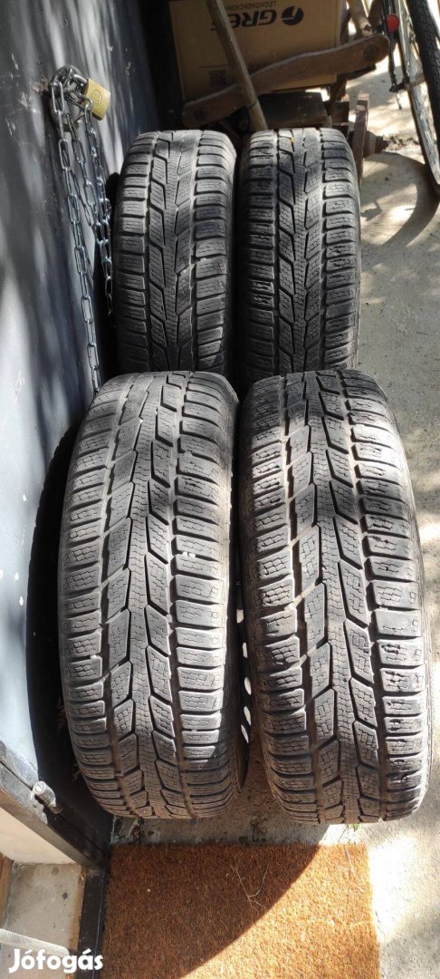 Honda civic acélfelni és téli gumi