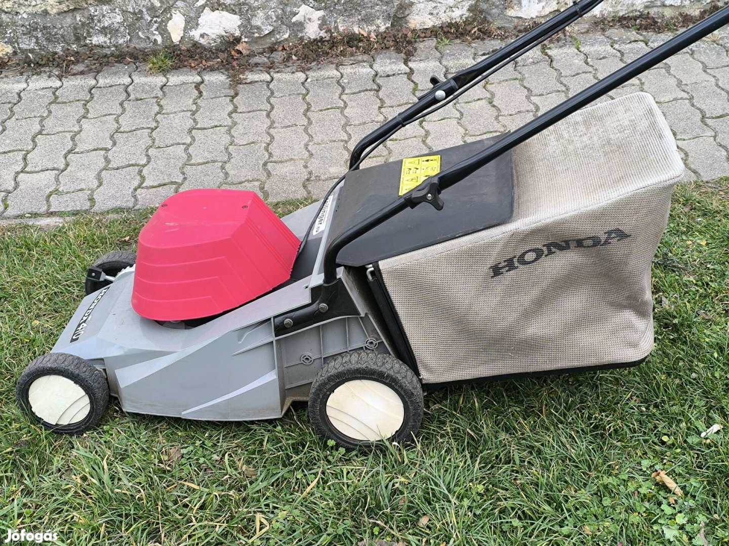Honda elektromos fűnyíró