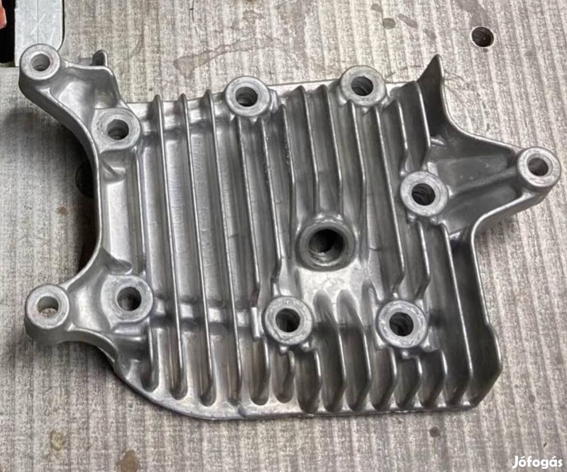 Honda f400 alkatrészek egybe eladó ! 
