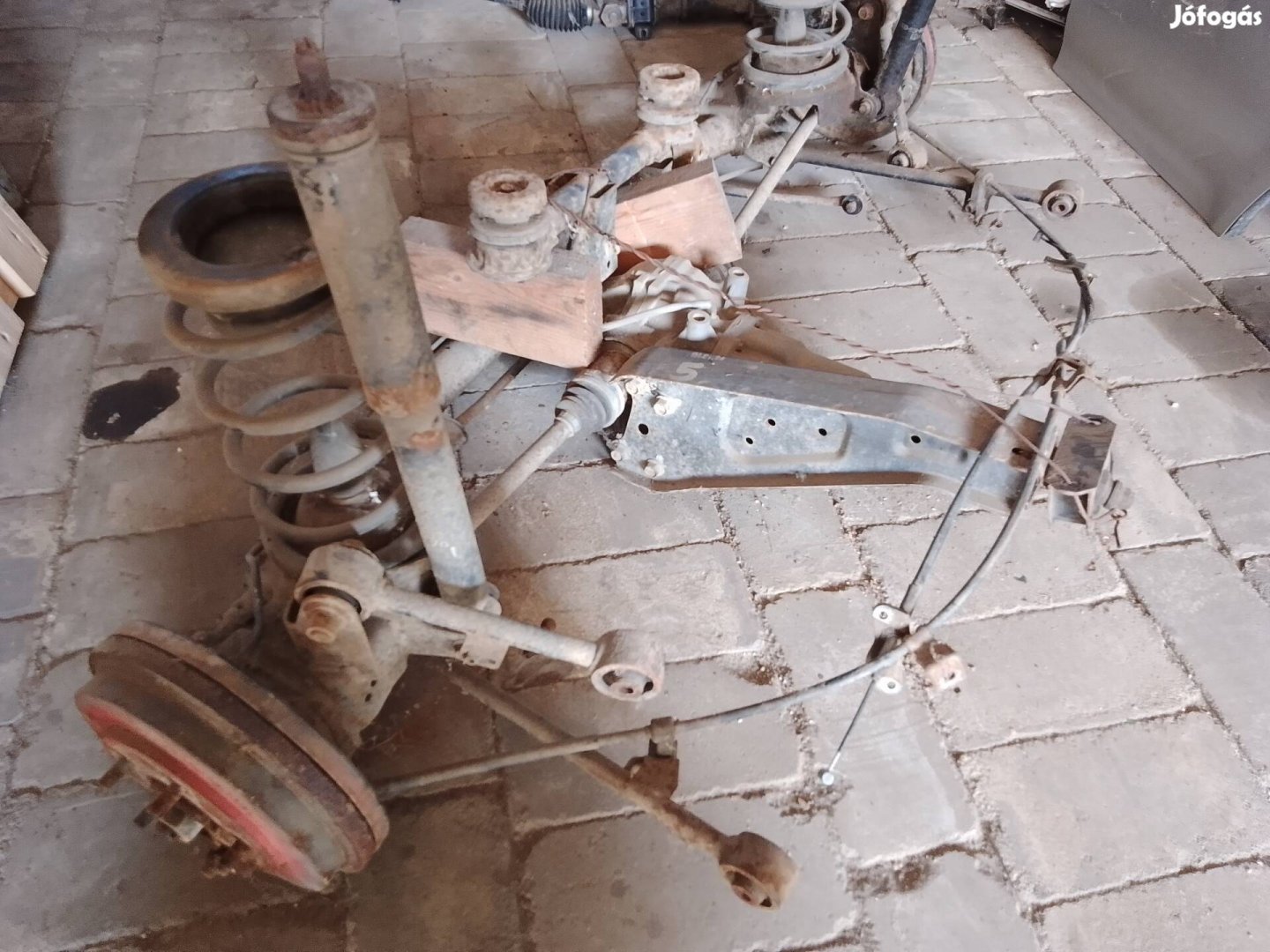 Honda hrv komplett hátsó futómű eladó 
