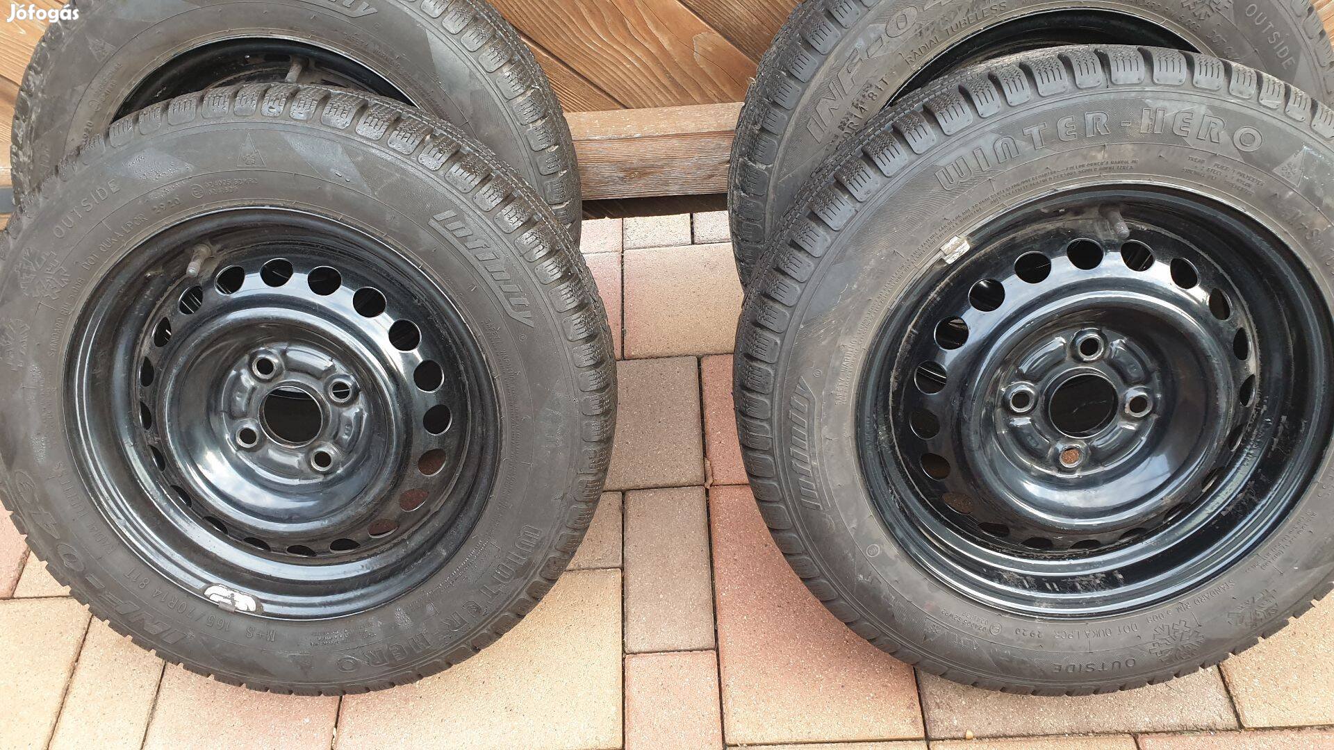 Honda jazz 165/70R14 téli szett