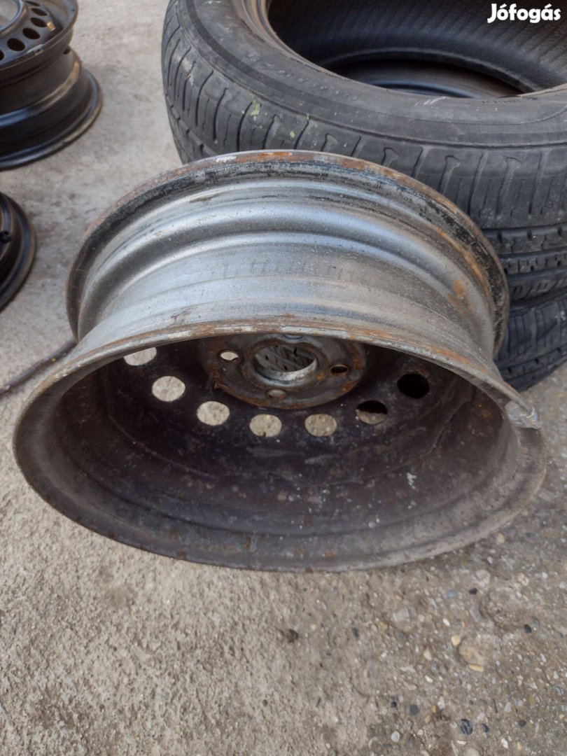 Honda lemezfelni 14" egy darab