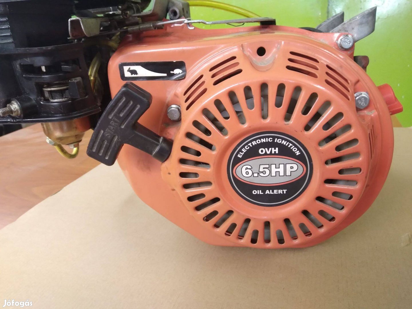 Honda motor alkatrésznek eladó !