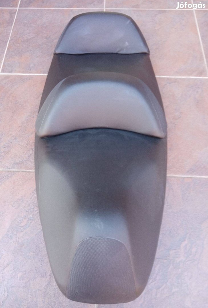 Honda swt 400 600 ülés