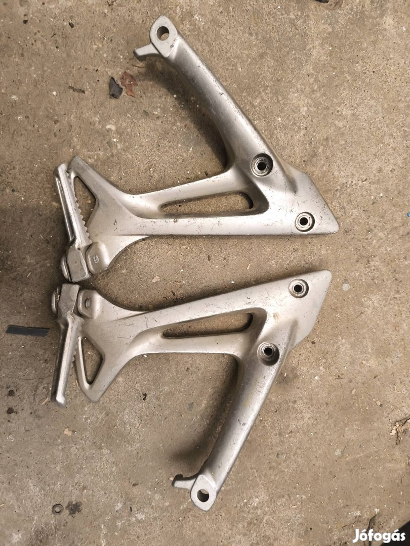 Honda vfr800 v-tech hátsó lábtartó konzol pár 