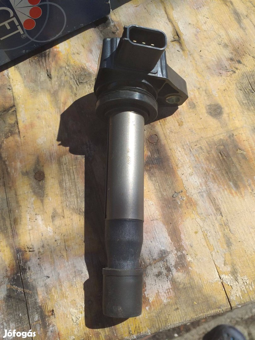 Hondához, új gyertya-gyújtótrafó eladó