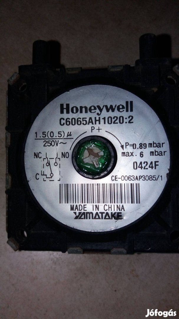 Honeywell C6065AH1020:2 presszosztát nyomáskapcsoló