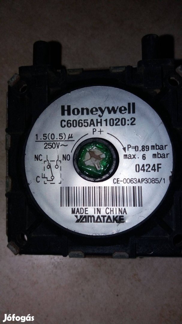 Honeywell C6065AH1020:2 presszosztát nyomáskapcsoló