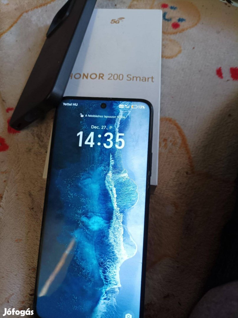 Honor 200 smart