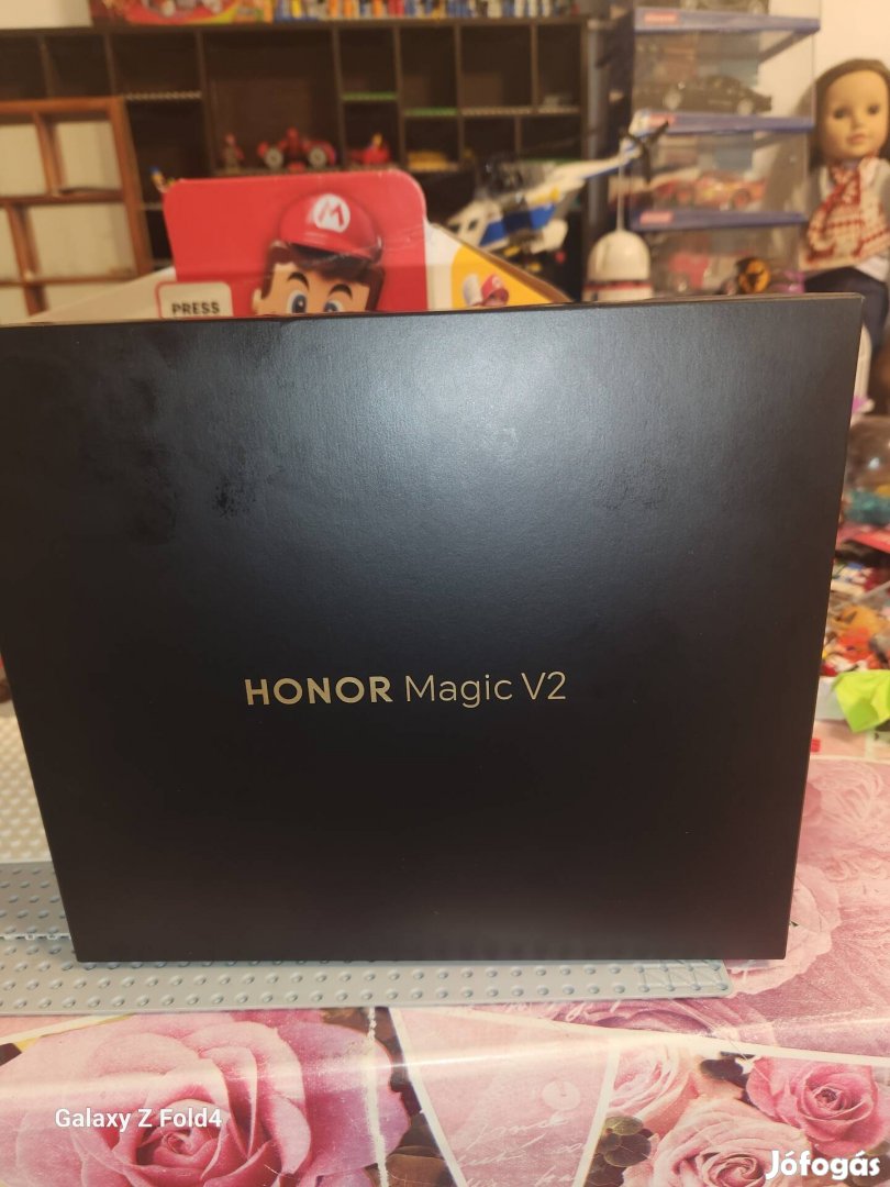 Honor Magic V2 