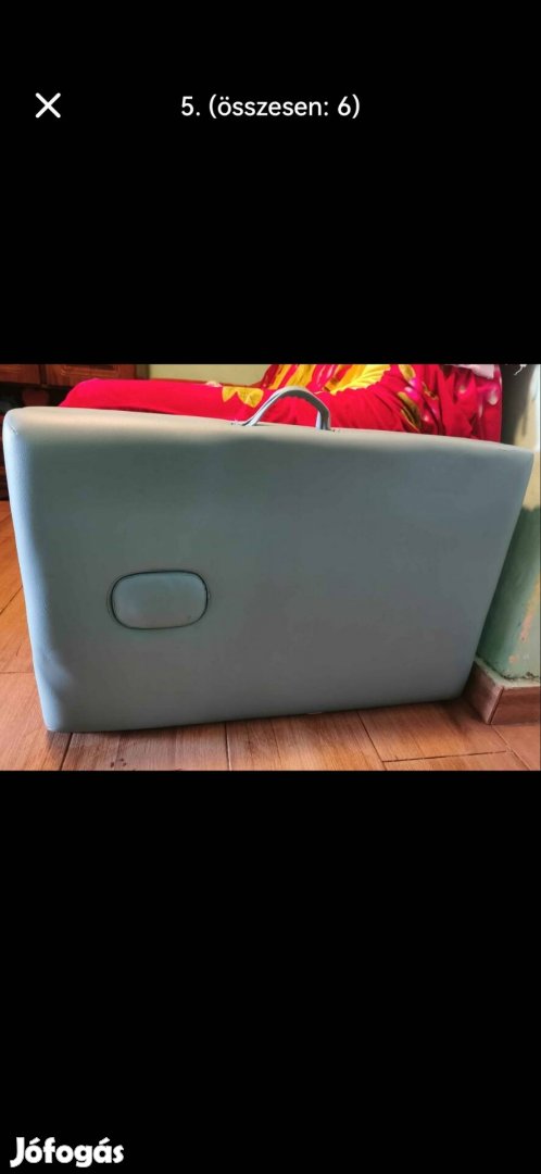 Hordozható, összecsukható masszőrágy