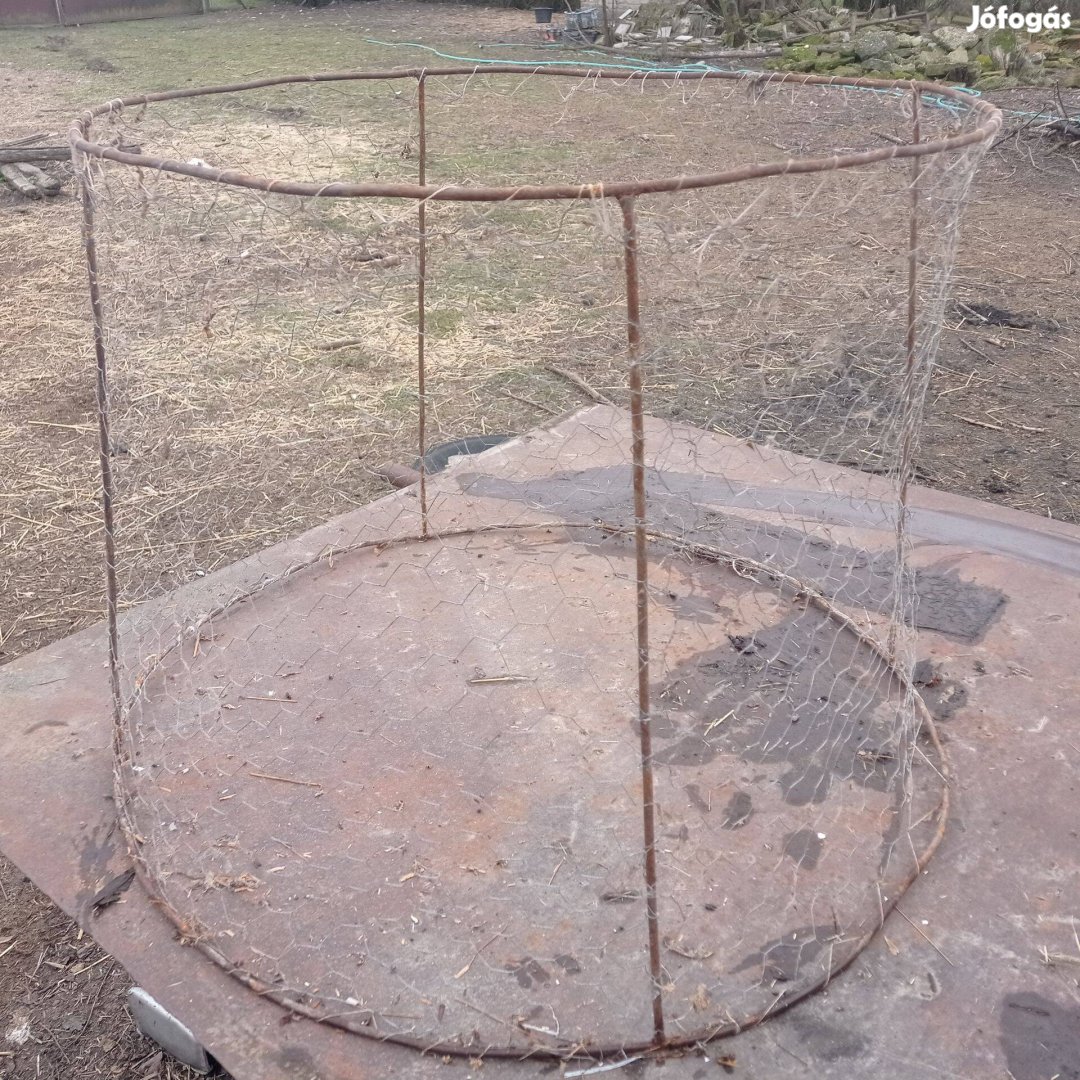Hordozható dróthálós baromfielkerítő Kiskunfélegyházán