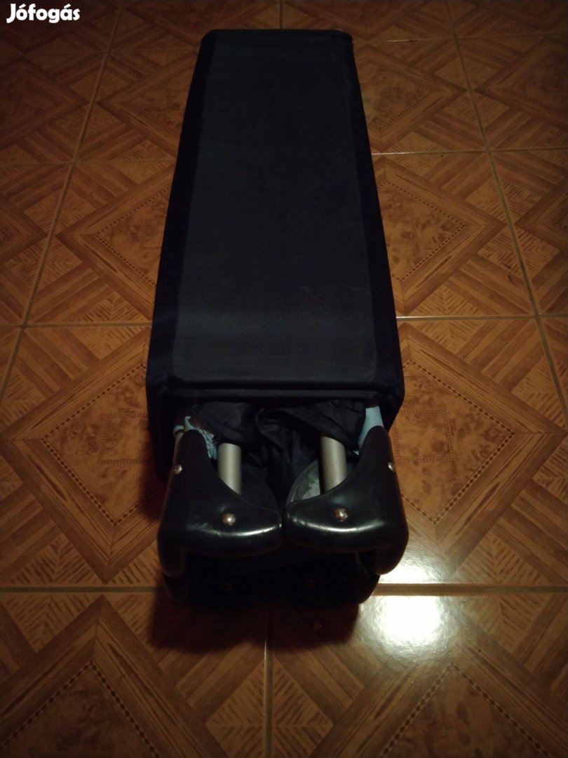 Hordozható gyerekágy