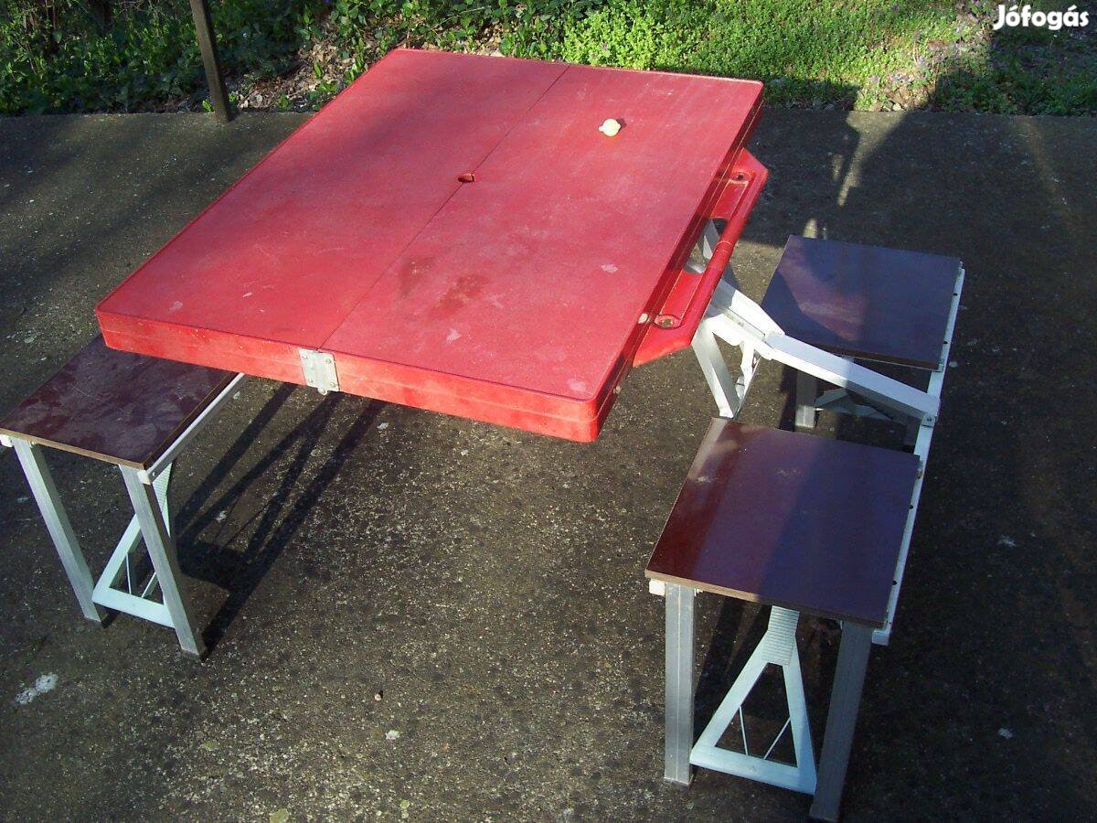 Hordozható kemping-táska asztal és szék