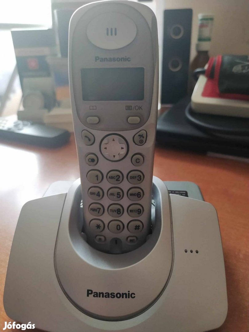 Hordozható vezetékes telefonok eladók.