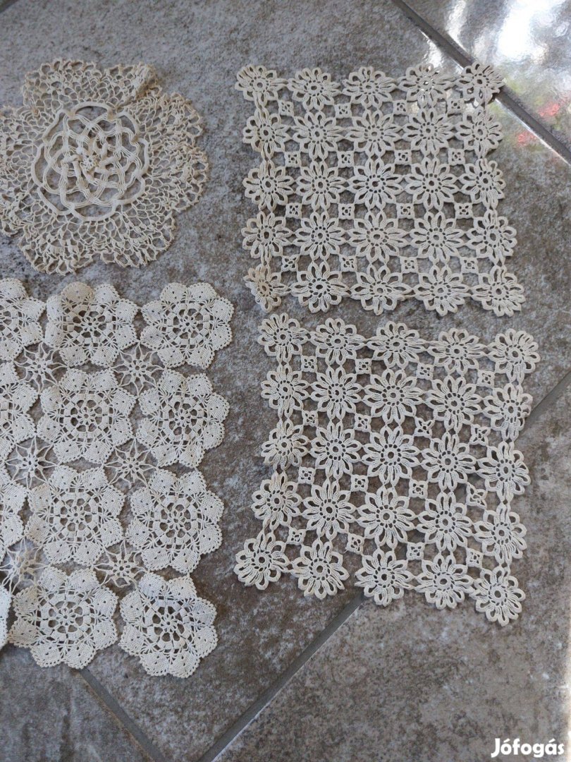 Horgolt kis teritők 6db