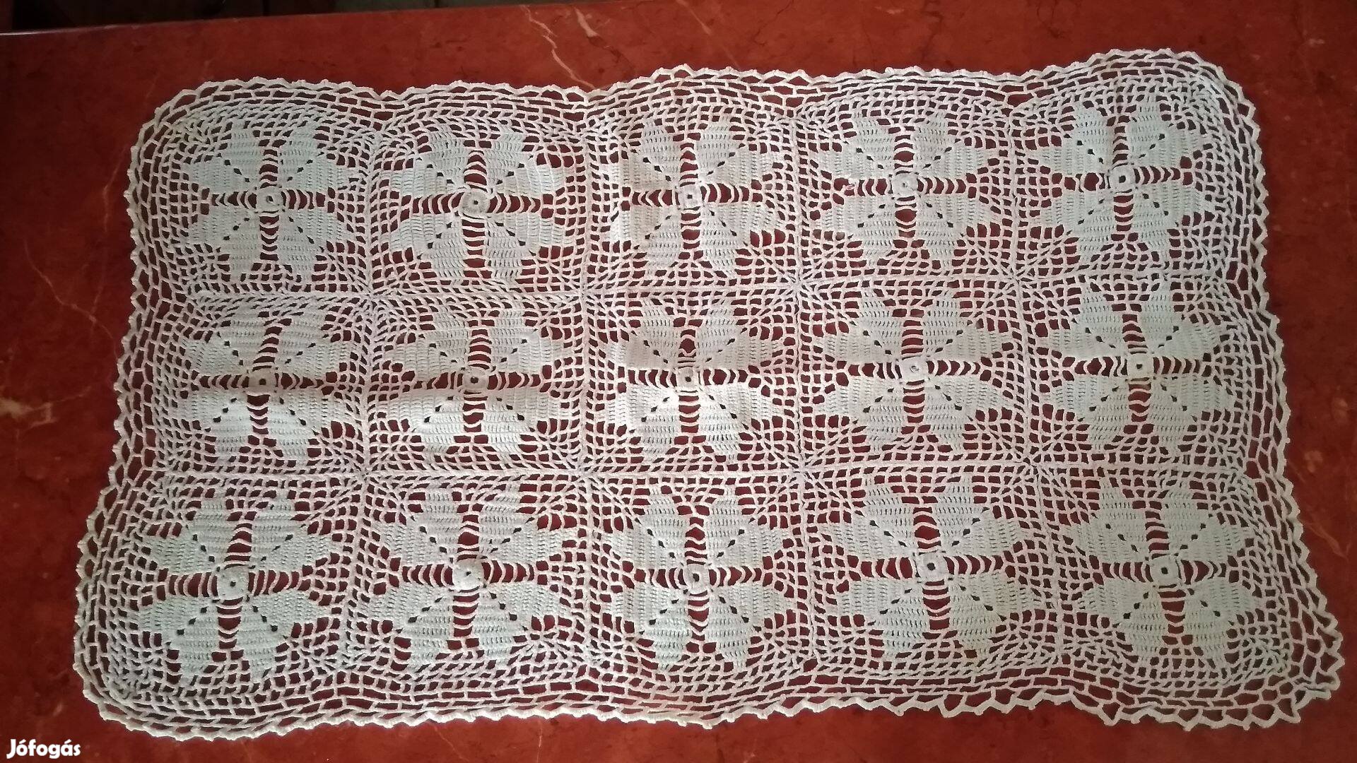 Horgolt teritő - új - 65 x 38 - hibátlan