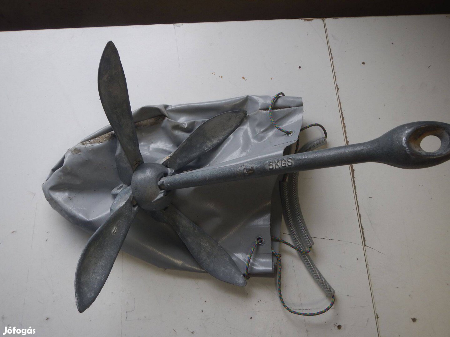 Horgony, négykapás, összecsukható- 6kg