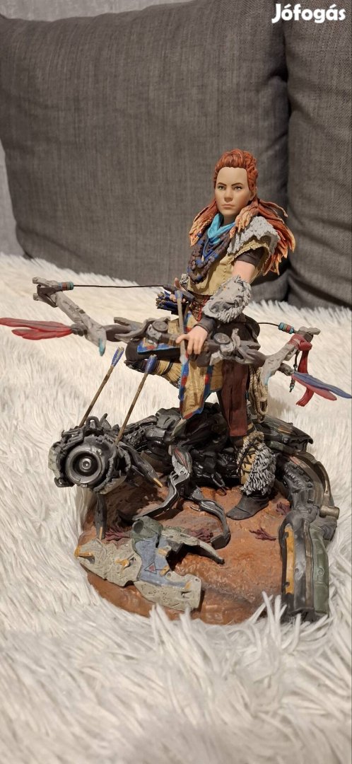 Horizon Zero Dawn Aloy szobor, figura