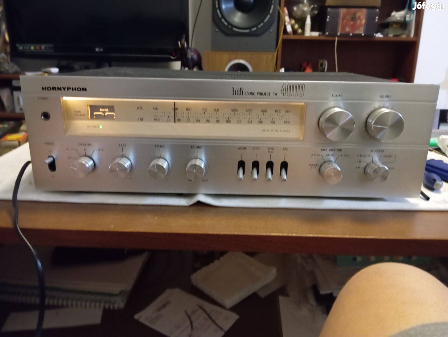 Hornyphon Vintage rádió erősítő eladó!