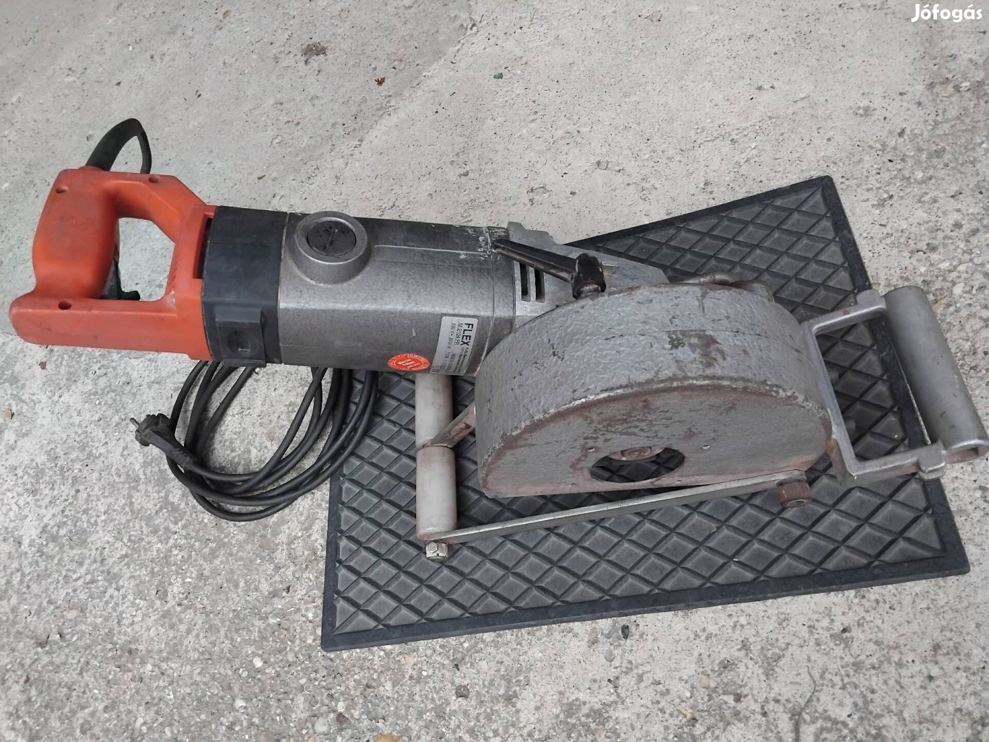 Horonymaro Flex 2200W,180mm Hilti tárcsák