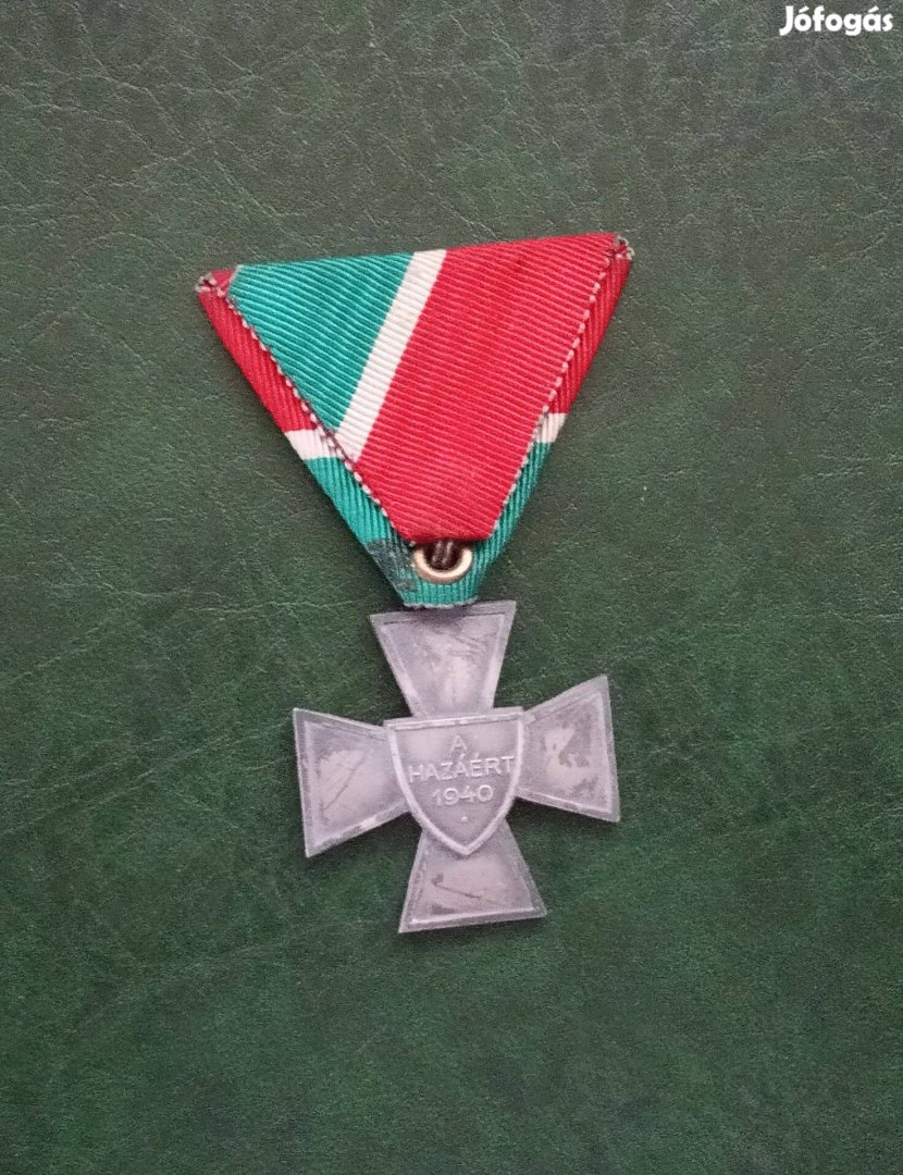 Horthy Nemzetvédelmi kereszt 1940 hadifém kitüntetés
