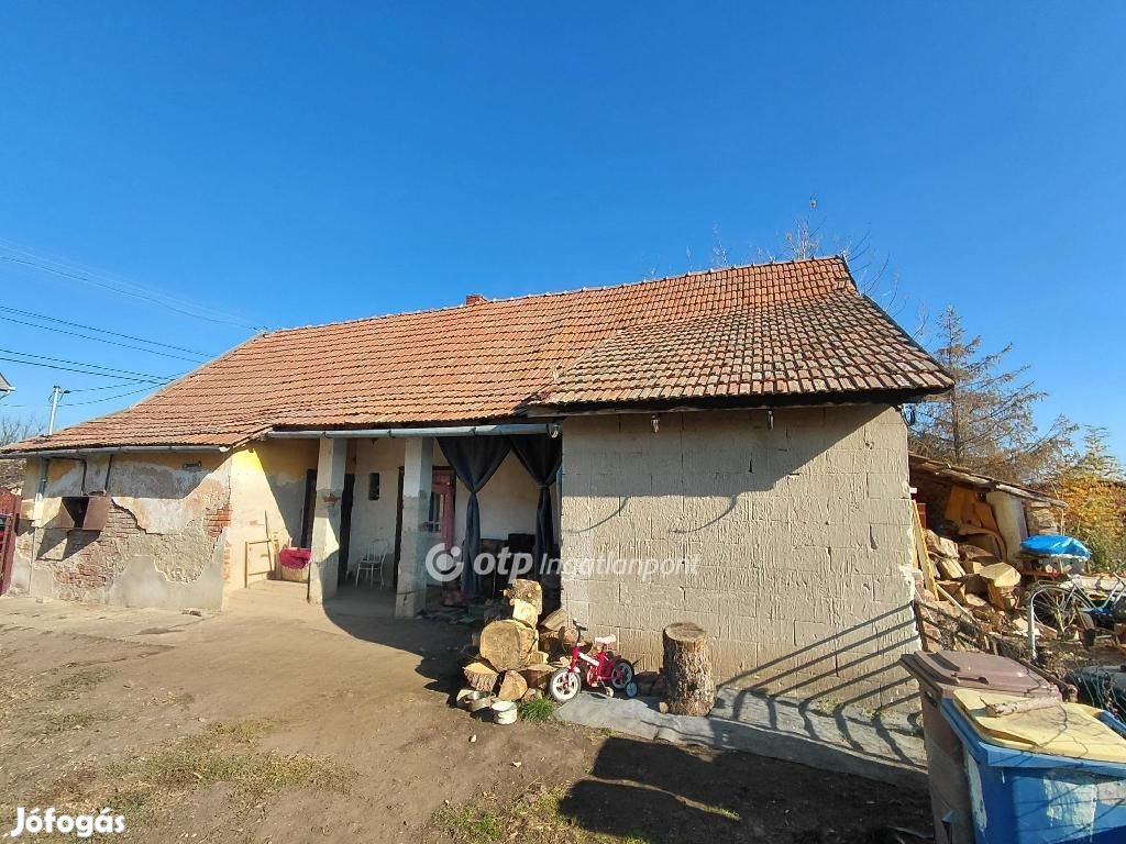 Horti eladó 70 nm-es ház
