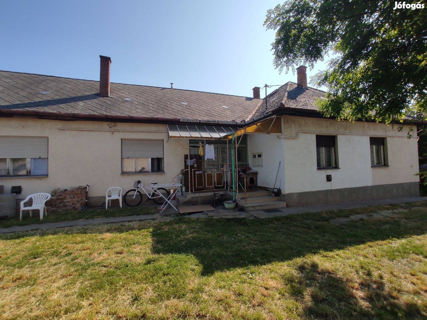 Horton 150 nm-es, 4+3 szobás családi ház eladó