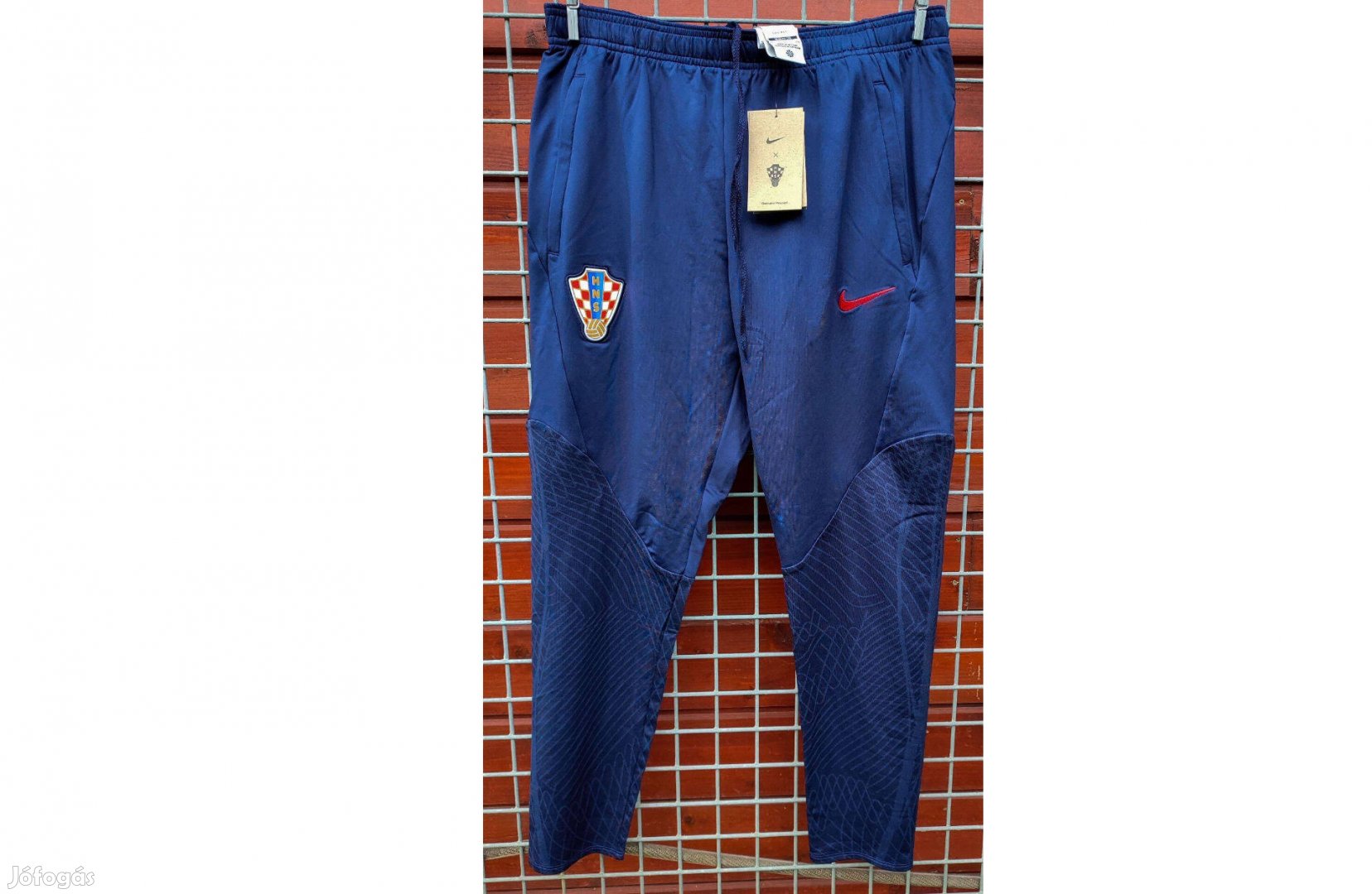 Horvát válogatott eredeti Nike kék hosszú nadrág (XL)