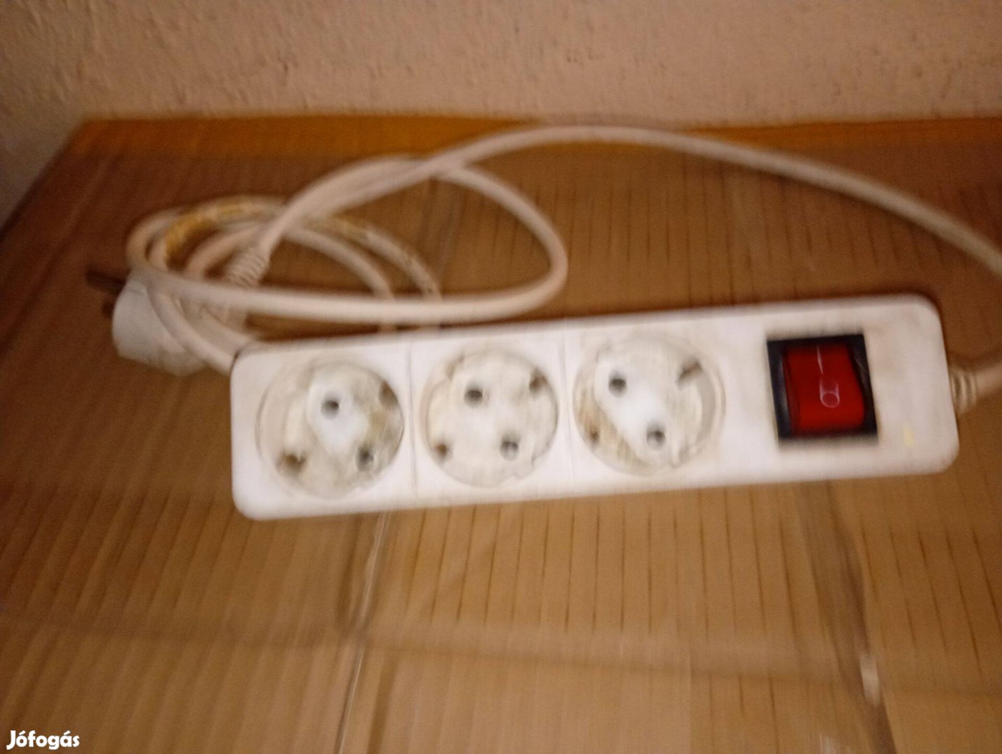 Hosszabbító 3-as 1,5 méteres