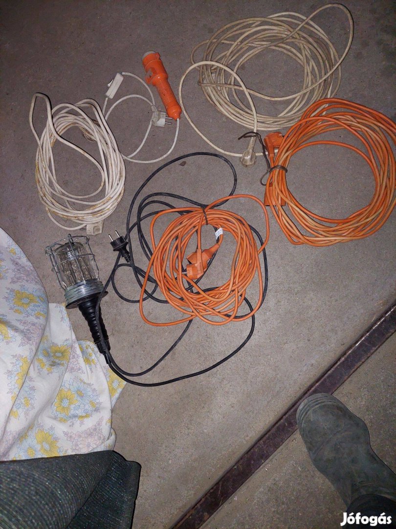 Hosszabbítók szerelőlámpa eladó
