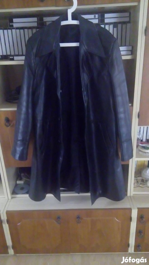 Hosszú bőrkabát olcsón!