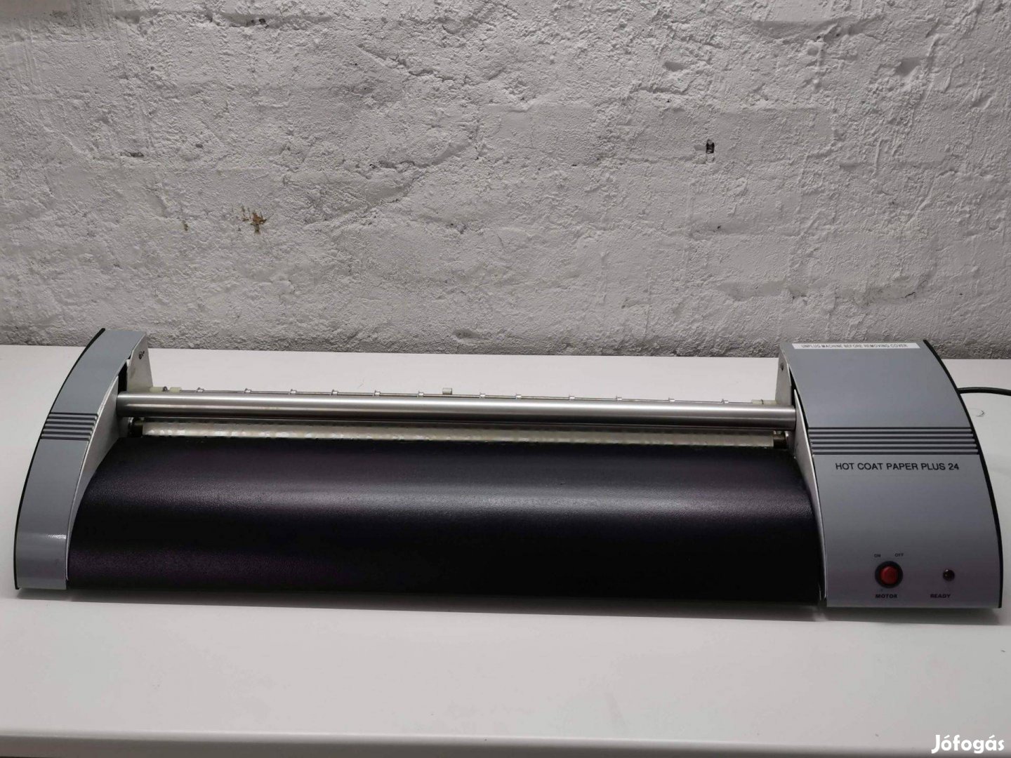 Hot Coat Paper Plus 24 melegragasztózó gép