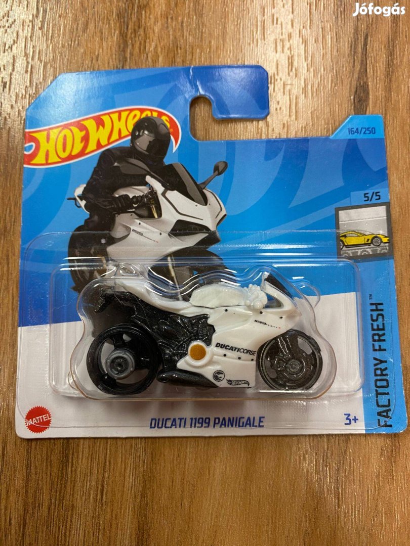 Hot Wheels Ducati 1199 Panigale TH Treasure Hunt (HKL05)